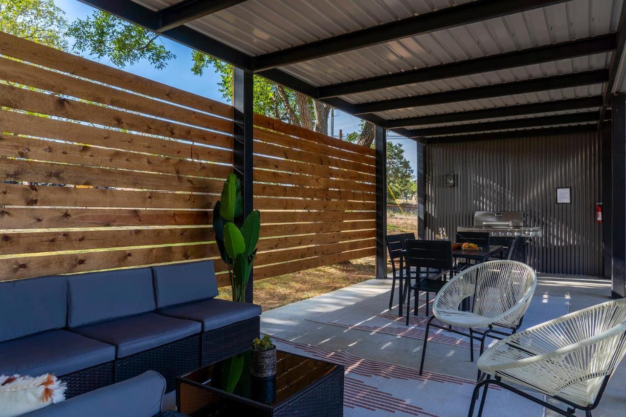 Holiday home Container Haus Pet Friendly With Cowboy Pool