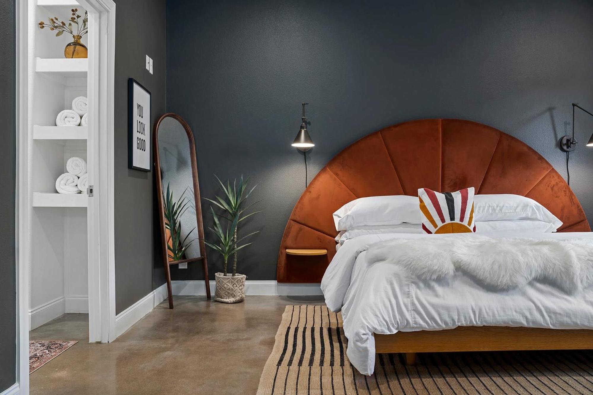 Holiday home Container Haus Pet Friendly With Cowboy Pool Fredericksburg