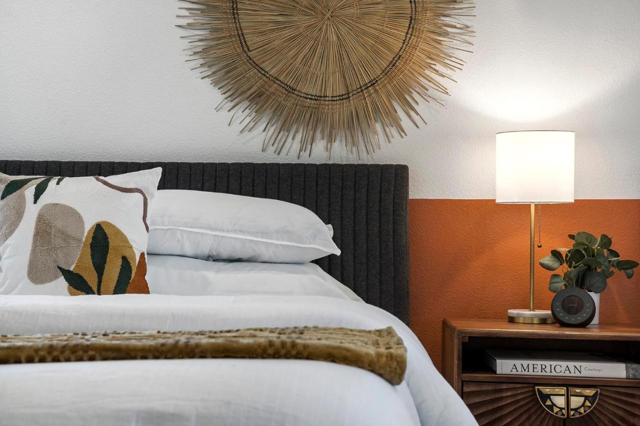 Container Haus Pet Friendly With Cowboy Pool Holiday home